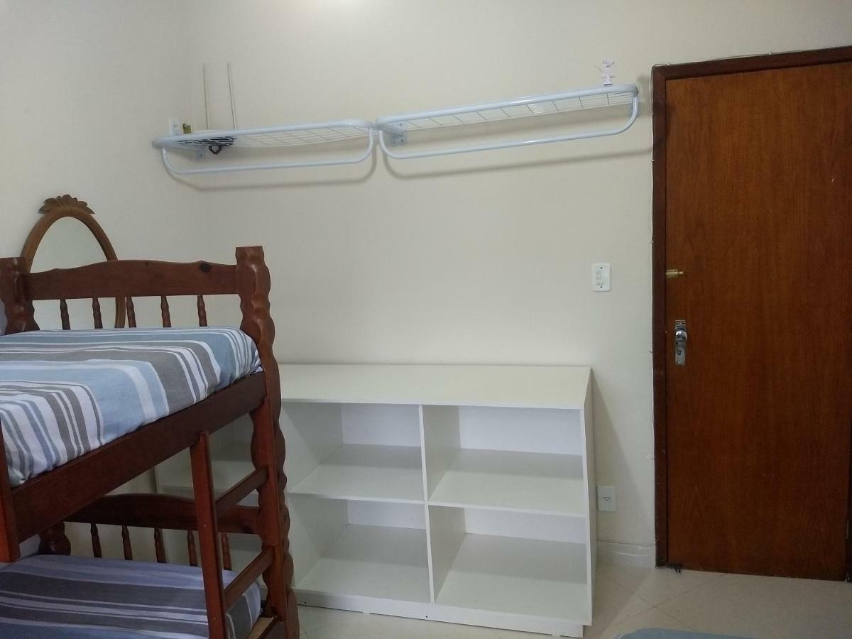 4 Quartos Na Quadra Da Do